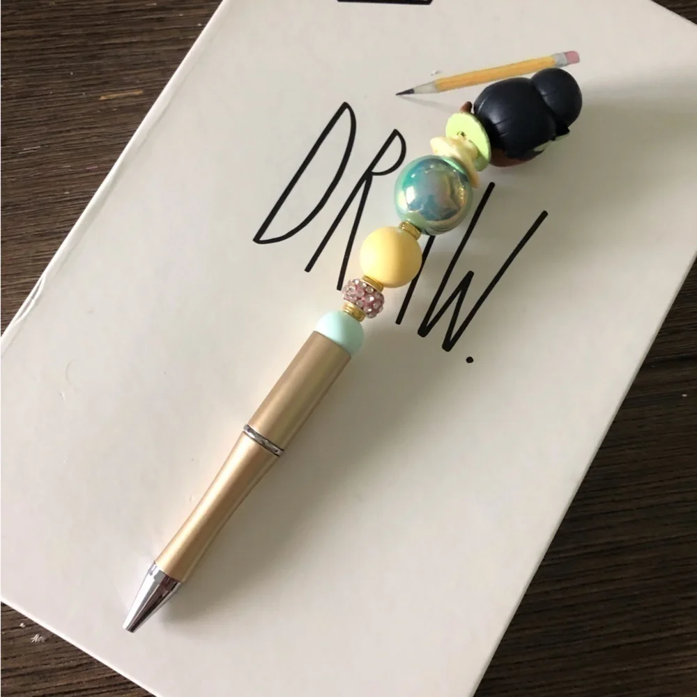 Disney Doorables: The Princess and The Frog: Tiana handmade beaded pen